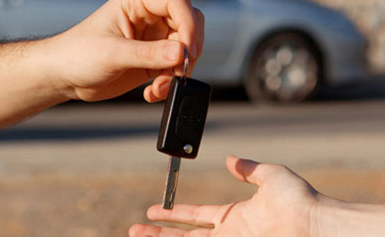 Estafa en la compra venta de coches usados