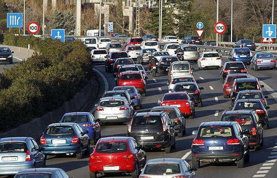 Coches en España y consumo de combustible en verano