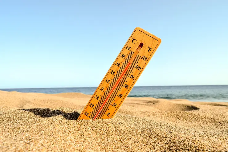 2 Termómetro marcando 40 grados