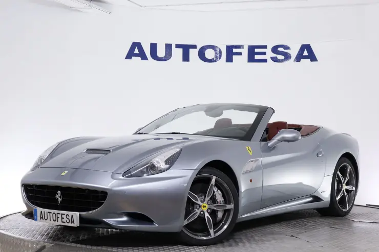 Coche Ferrari de oacsión