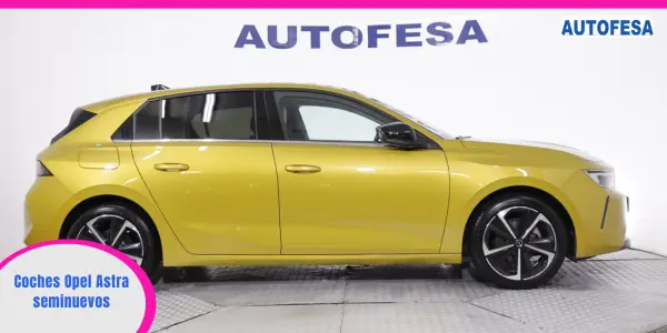 Coches Opel Astra seminuevos en Autofesa