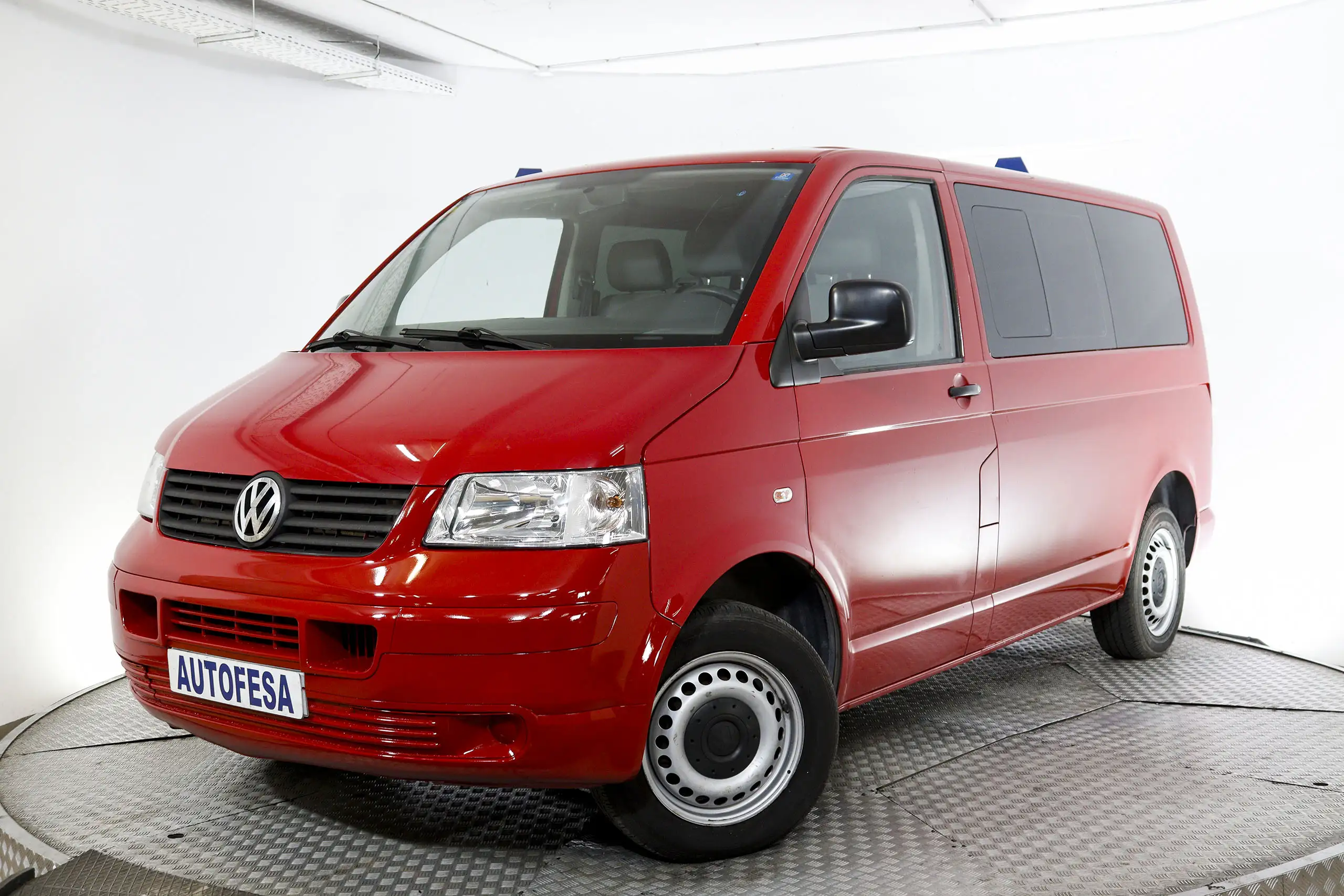 Volkswagen Transporter Kombi 1.9 TDI 102cv 9plz - Foto 1